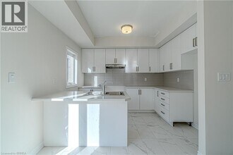 620 Colborne St W in Brantford, ON - Building Photo - Building Photo