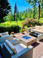 180 Greenview Ln in Port Ludlow, WA - Building Photo - Building Photo