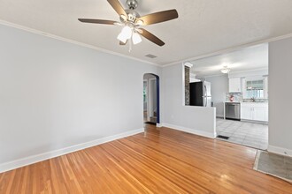 521 Creel Ave in Louisville, KY - Foto de edificio - Building Photo