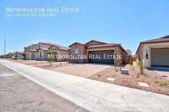 11579 W Luxton Ln in Avondale, AZ - Building Photo - Building Photo