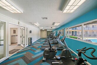 Walnut Heights in Walnut, CA - Foto de edificio - Building Photo