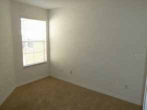 10214 Fallsgrove St in Orlando, FL - Building Photo - Building Photo