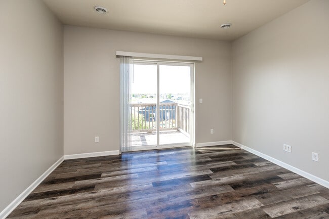 Chevalia Ridge Apartments Grimes in Grimes, IA - Building Photo - Interior Photo