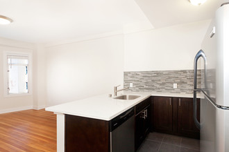 1520 Gough in San Francisco, CA - Building Photo - Interior Photo