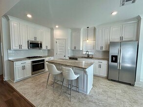 549 Gadwell Dr in Baton Rouge, LA - Building Photo - Building Photo