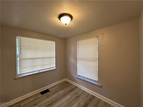 2115 Crawford St in Ft. Myers, FL - Building Photo - Building Photo