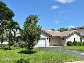 11615 NW 23rd Ct in Coral Springs, FL - Building Photo - Building Photo