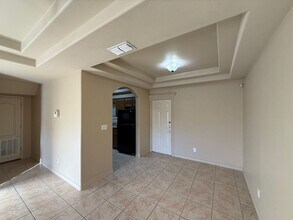 201 Abigail Dominguez Ct in Laredo, TX - Building Photo - Building Photo