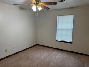 108 Renoir Ln in Warner Robins, GA - Building Photo - Building Photo