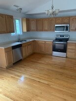 35 Northboro St in Worcester, MA - Building Photo