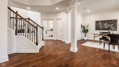 16016 Viking Lair Rd in Westfield, IN - Building Photo - Building Photo