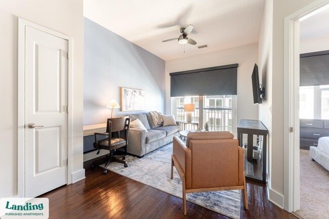 480 N Orange Ave in Orlando, FL - Building Photo - Building Photo