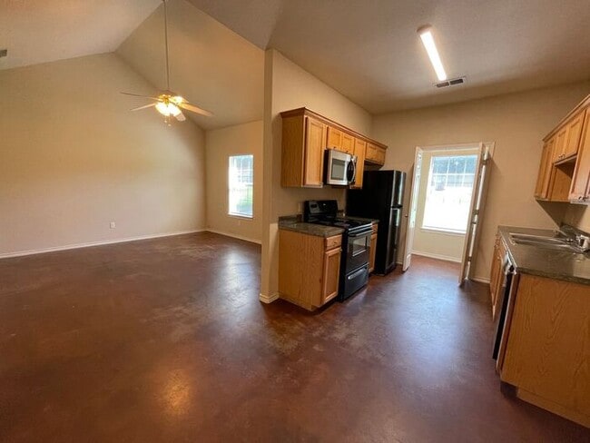 property at 285 Harmony Rd