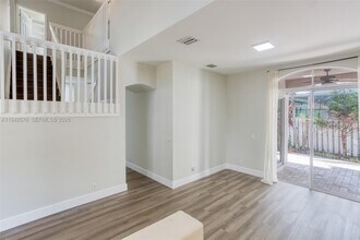 3755 SW 50th St in Fort Lauderdale, FL - Building Photo - Building Photo