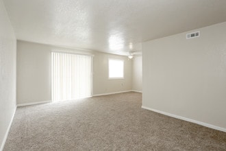 Jamestowne Apartments in Indianapolis, IN - Foto de edificio - Interior Photo