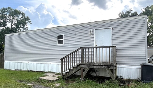 property at 108 S 7th St