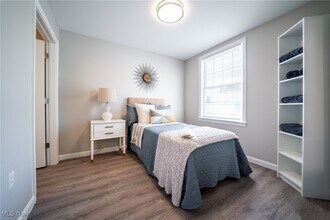 12799 Doula Ln in North Royalton, OH - Building Photo - Building Photo