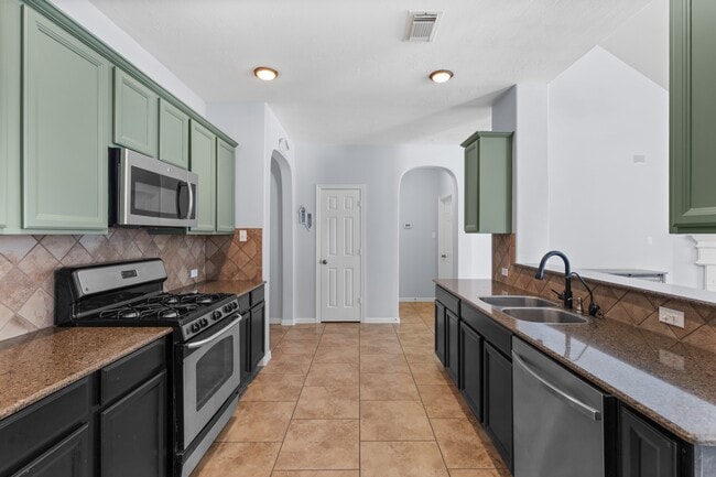 property at 20124 Bitter Root Dr