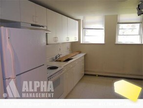 208 Winthrop Rd in Brookline, MA - Building Photo - Building Photo