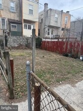 76 W Sharpnack St in Philadelphia, PA - Building Photo - Building Photo