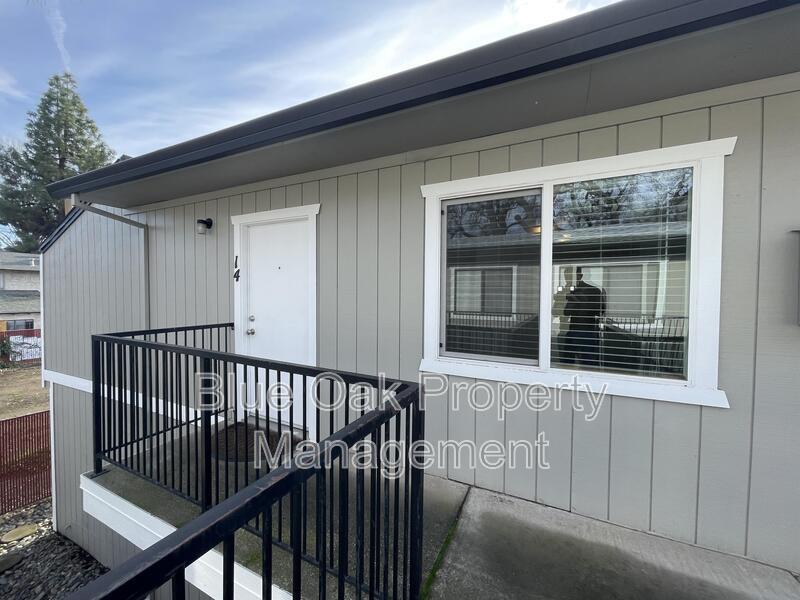 458 Nord Ave in Chico, CA - Building Photo