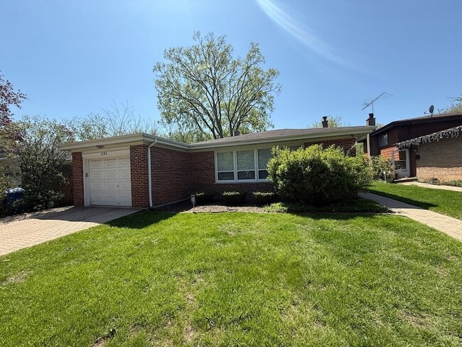 property at 1782 Richfield Ave