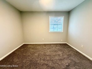 630 Lane Ave in Sellersburg, IN - Building Photo - Building Photo