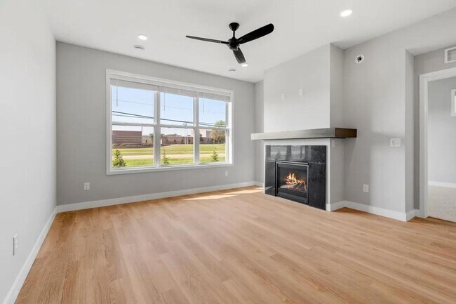 10454 Robinwood Rd in Chaska, MN - Building Photo - Building Photo