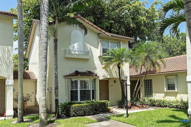 706 NW 108th Terrace in Pembroke Pines, FL - Building Photo - Building Photo