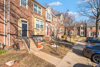 1947 Beecham Ct in Bowie, MD - Building Photo - Building Photo