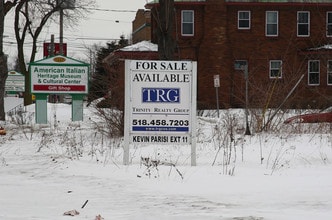 1217-1225 Central Ave in Colonie, NY - Foto de edificio - Building Photo