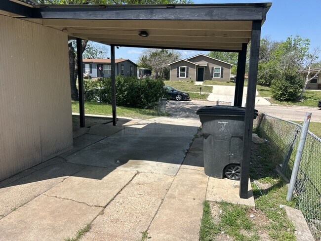 912 Southside Dr in Killeen, TX - Building Photo - Building Photo