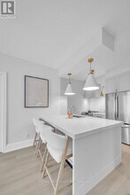 25 Viking Ln in Toronto, ON - Building Photo - Building Photo
