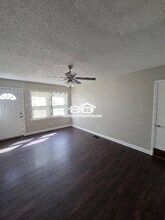 415 Ames Pl, Unit 137 in Ferguson, MO - Building Photo - Building Photo