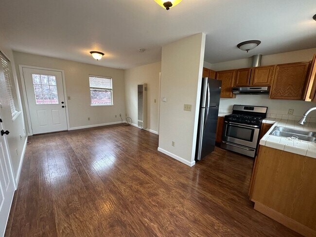 1251 Second St in Monterey, CA - Building Photo - Building Photo