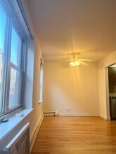 3732 N Pine Grove Ave, Unit 2 in Chicago, IL - Foto de edificio - Building Photo