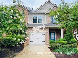 3278 Garden Glade Ln in Lithonia, GA - Building Photo