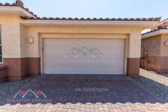 13562 W Cypress St in Goodyear, AZ - Building Photo - Building Photo