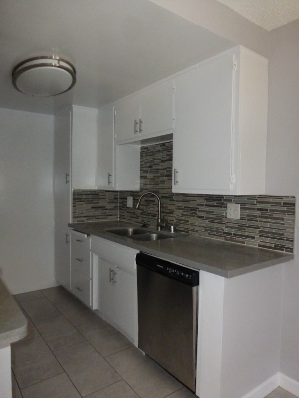 20810 Amie Ave in Torrance, CA - Building Photo - Building Photo