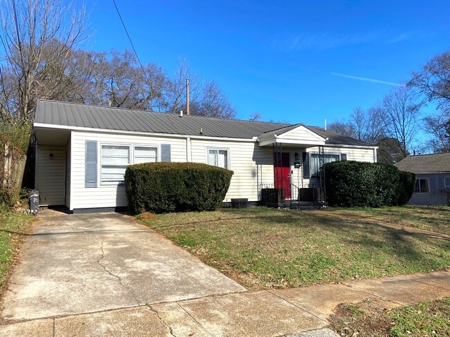 property at 921 Garywood Pl