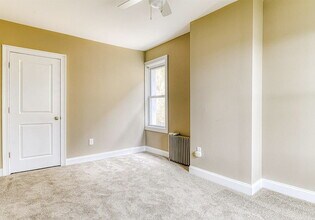 194 Talmadge St in New Brunswick, NJ - Building Photo - Building Photo