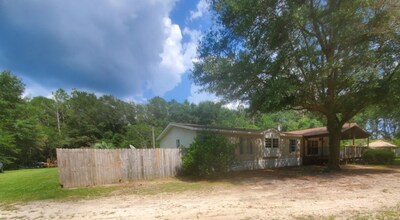2034 Morning Glory St in Milton, FL - Building Photo - Building Photo