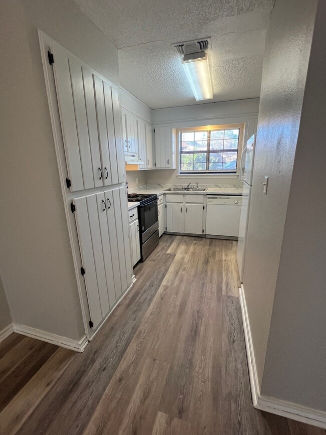 4 Robin Dr in Nash, TX - Building Photo - Building Photo