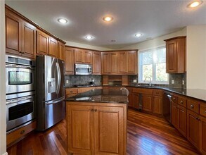 12424 Princeton Ave in Eden Prairie, MN - Building Photo - Building Photo