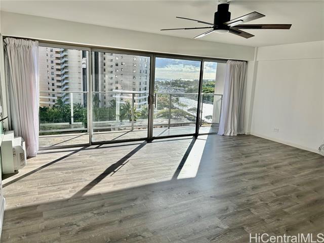 1645 Ala Wai Blvd in Honolulu, HI - Building Photo - Building Photo