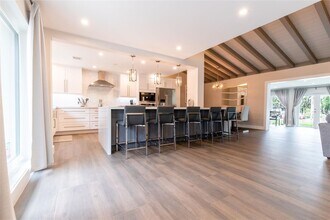 2275 SW 44th St in Fort Lauderdale, FL - Building Photo - Building Photo