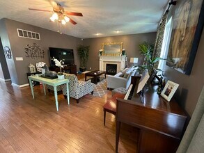 3744 Jonathan Ridge Rd in Columbus, IN - Building Photo - Building Photo