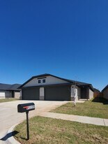 11220-11222 Burnham Ave in Oklahoma City, OK - Building Photo
