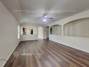 8614 Chaletford Dr in Houston, TX - Building Photo - Building Photo