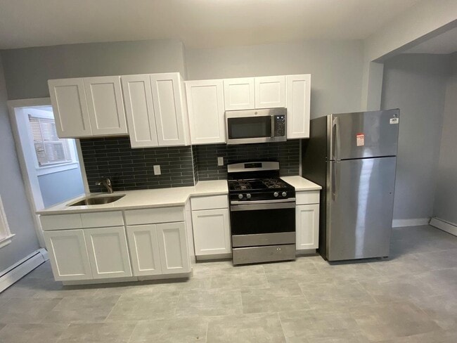 378 Orchard St in New Haven, CT - Building Photo - Building Photo